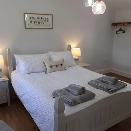 Meadowsweet @ Laneside