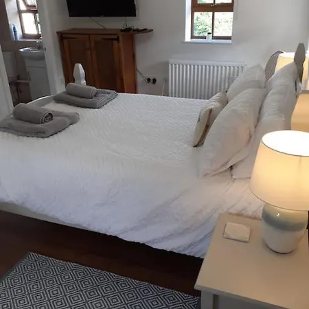 Meadowsweet @ Laneside Отель типа 